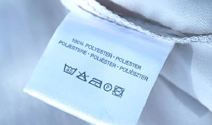 Von wegen Hieroglyphen: Waschsymbole auf Etiketten unterstützen bei der Textilpflege